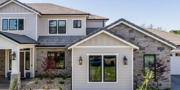 Exploring the World of Roofing Siding: A Comprehensive Guide